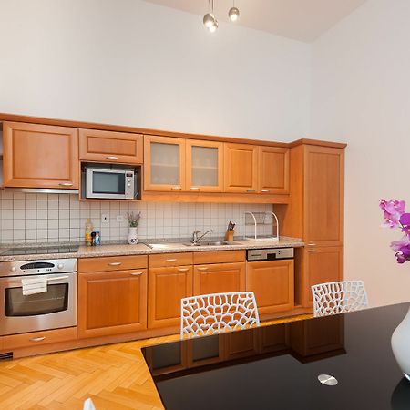 Slovansky Dum Boutique Apartments Praga Exterior foto